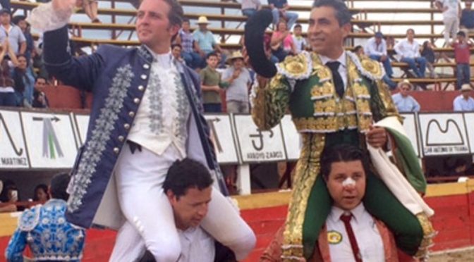 Jorge Hernández y Zotoluco, a hombros en Xico