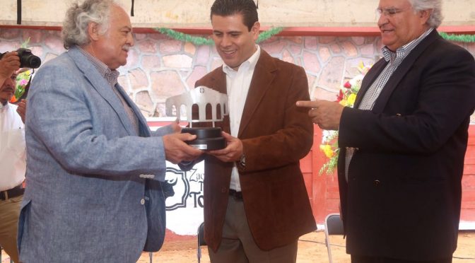 Emotivo 40 Aniversario de la Monumental de Zacatecas