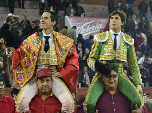 Silveti y Roca Rey salen a hombros en San Luis