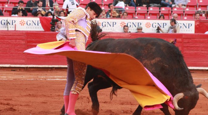 Detalles en la reapertura de temporada en La México…(Fotos)