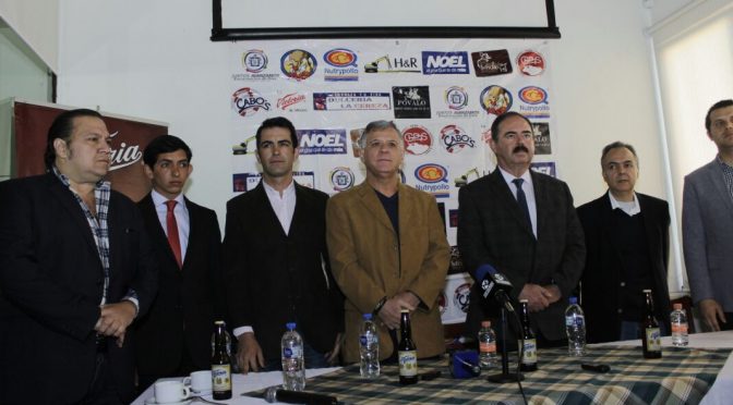 Presentan carteles para la Chona…(Fotos)