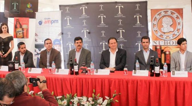 Presentan carteles de carnaval de Jalos