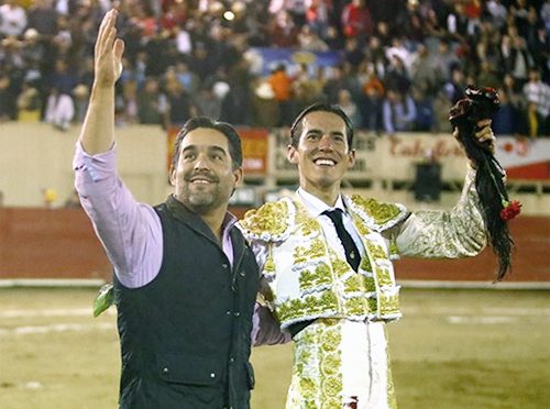 Indulta Silveti toro de Garfias en Moroleón
