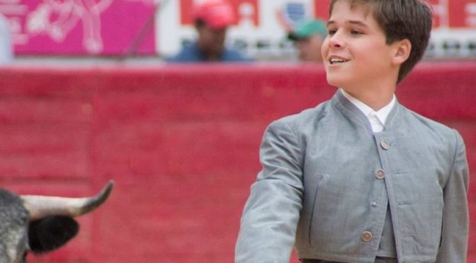 Juan Pedro Llaguno corta una oreja en Aracena