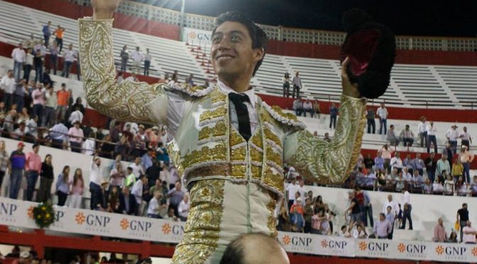 Sergio Flores con paso arrollador