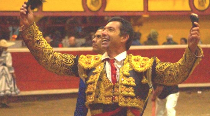 Jerónimo por la puerta grande en Teziutlán