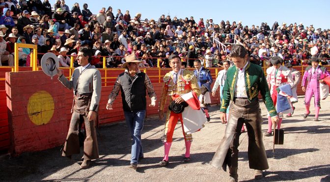 Triunfal corrida guadalupana en Tlachichuca…(Fotos)