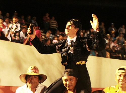Michelito y Albán salen triunfan  en Kantunilkín