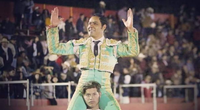 José Luis Angelino triunfa en Sombrerete