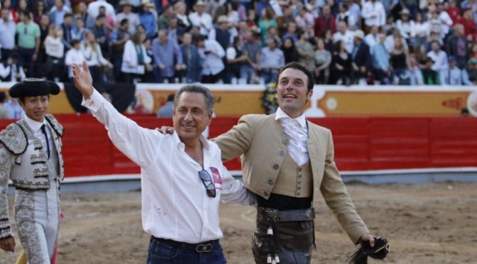 Triunfo de Cartagena en Jalos con toros de Reyes Huerta
