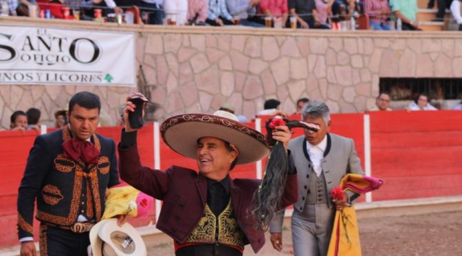 Eloy Cavazos, Armillita y Juan Ortega triunfan en Jerez