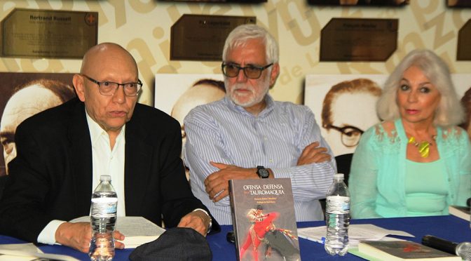 Presentaron libro de Horacio Reiba sobre tauromaquia