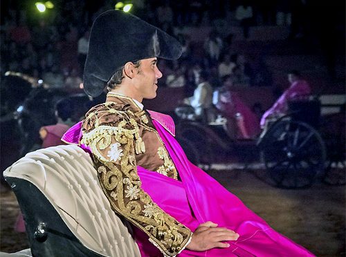 Actuación exitosa de José Maucicio en la Ópera Carmen