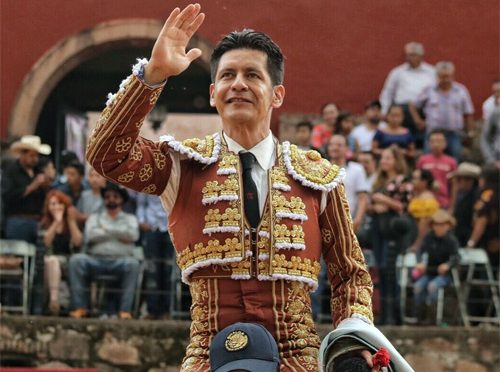 Zapata a hombros en Cañadas