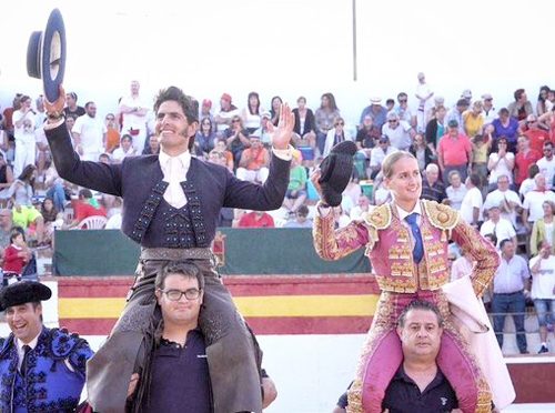 Triunfal debut de Gamero en España