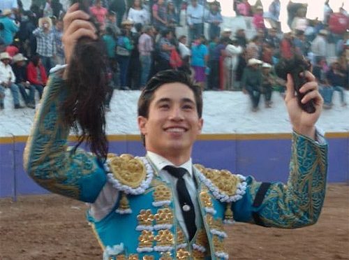 Toro de Julián Hamdan es indultado por Armillita IV
